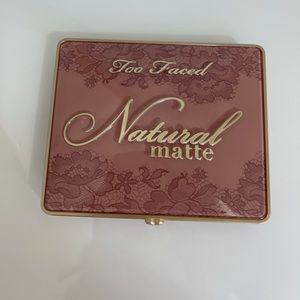 Too Faced Natural Matte eyeshadow palette